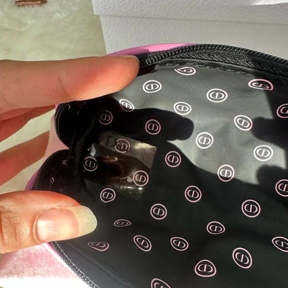 Dior cosmetic pencil pouch - Picture 6 of 9
